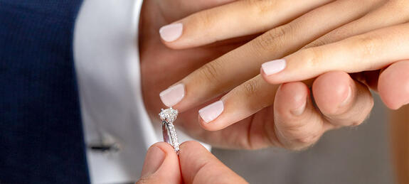 Verlobungsringe Weißgold mit Diamant kaufen