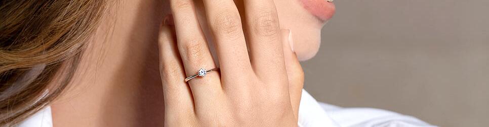 Verlobungsringe 650 bis 1.250 € mit Diamanten