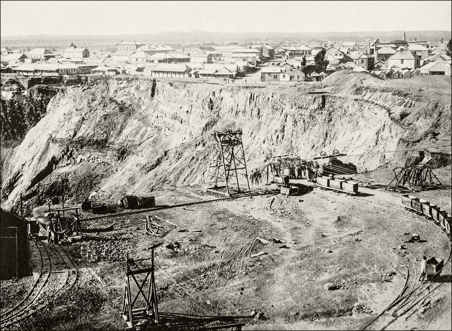 Geschichte Diamanten: Diamantmine Südafrika um 1920