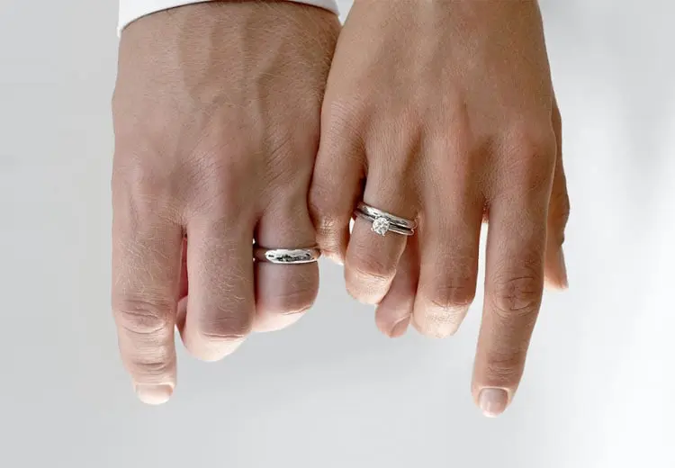 2 Hochzeitsringe Verlobungsringe Trauringe Eheringe mit gratis Diamantgravur 
