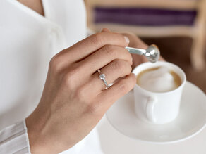 Verlobungsring Romance in 14K Weißgold mit Diamant 2,50ct H/SI