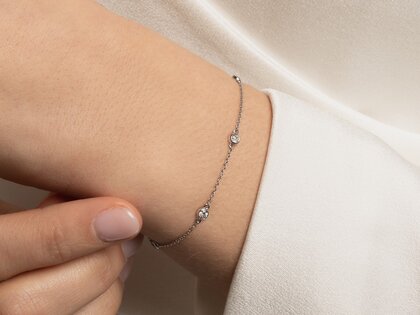 Armband Leon in 18K Weißgold mit 5 Diamanten 0,15ct G/SI, 18,5cm