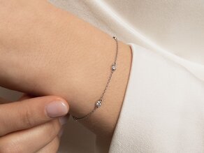 Armband Leon in 18K Weißgold mit 5 Diamanten 0,15ct G/SI, 18,5cm