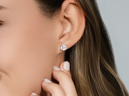 Ohrstecker Modern in 14K Gelbgold mit Diamanten 1,50ct G/SI