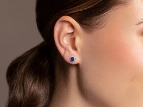 Ohrstecker Windsor in 14K Weißgold mit Saphiren 1,20ct und Diamanten 0,10ct