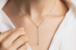 Halskette Leon Y in 14K Weißgold mit Diamanten 0,06ct G/SI