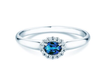 Verlobungsring Jolie Cross in 9K Weißgold mit Saphir 0,25ct und Diamanten 0,06ct