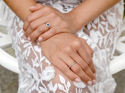 Verlobungsring Lovely in 14K Weißgold mit Saphir 0,25ct und Diamanten 0,25ct