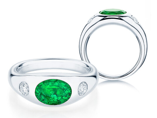 Ring Three-Stone Signet