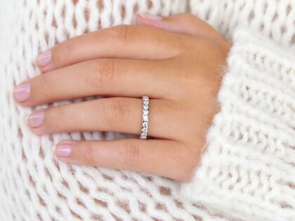 Verlobungsring Balance in 14K Weißgold mit Diamanten 0,75ct G/SI