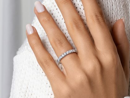 Verlobungsring Dusk in 14K Weißgold mit Diamanten 0,96ct G/SI