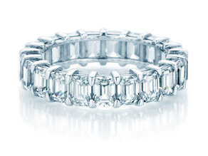 Verlobungsring Emerald Cut Eternity in 9K Weißgold mit Labordiamanten 2,00ct E/VS