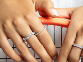 Verlobungsring Peak in 14K Weißgold mit Diamanten 0,36ct G/SI