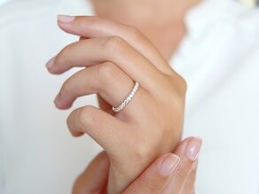 Verlobungsring Wave in 14K Weißgold mit Diamanten 0,57ct G/SI