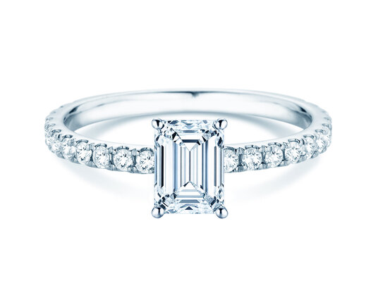 Verlobungsring Classic 4 Emerald Pavé