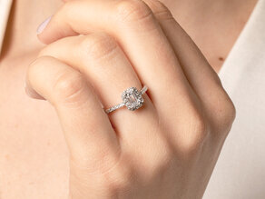 Verlobungsring Emerald Halo Pavé in 14K Weißgold mit Diamanten 1,08ct G/VS