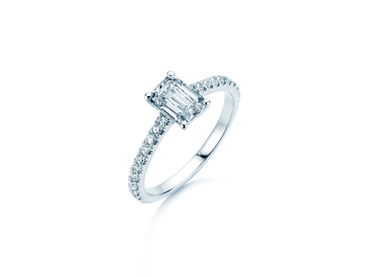 Verlobungsring Emerald Pavé in Weißgold