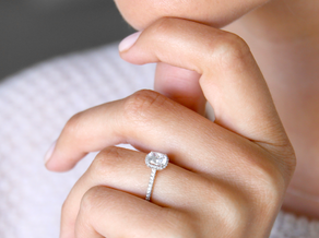 Verlobungsring Halo Cushion Pavé in 14K Weißgold mit Diamanten 1,30ct G/SI