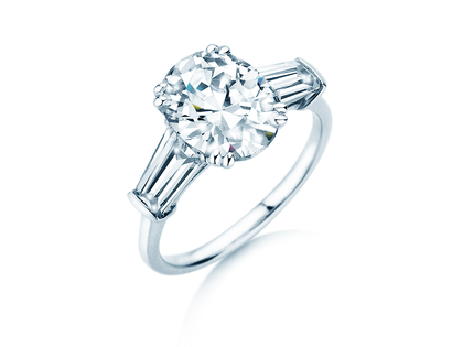 Verlobungsring Oval Tapered Baguette in 14K Weißgold mit Labordiamanten 0,41ct E/VS