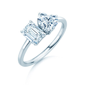 Verlobungsring Toi et Moi Emerald & Heart  in 14K Weißgold mit Diamanten 0,40ct G/VS