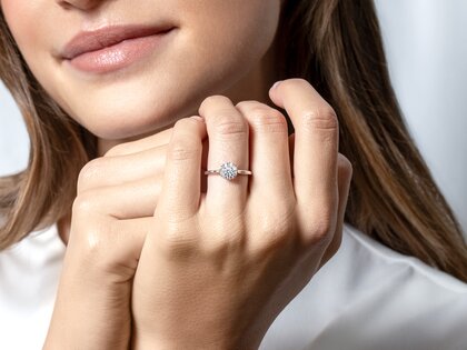 Verlobungsring Bloom in 14K Gelbgold mit Diamanten 0,40ct G/SI