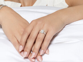 Verlobungsring Radiant Halo Pavé in 14K Gelbgold mit Diamanten 2,02ct G/SI