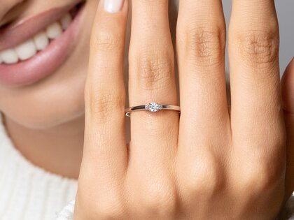 Verlobungsring Vivid Petite Diamond in 14K Weißgold mit Diamanten 0,20ct G/SI