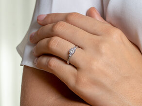 Verlobungsring Vivid Petite Diamond in 18K Roségold mit Diamanten 0,60ct G/SI