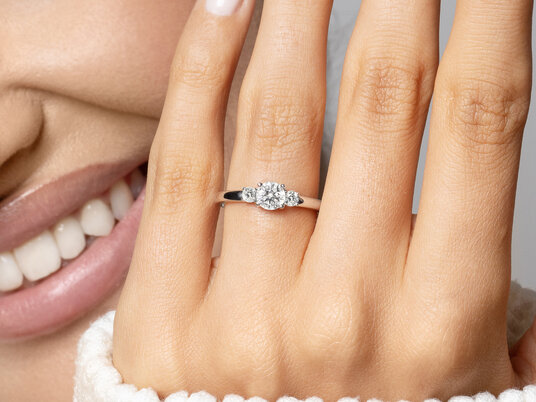Verlobungsring Vivid Petite Diamond in Roségold