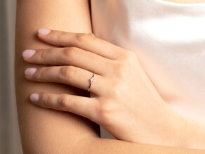 Verlobungsring Vivid Petite Radiant Cut in Platin 950/- mit Diamanten 0,10ct G/SI