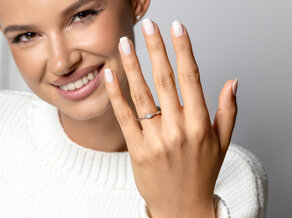 Verlobungsring Vivid Diamond in 9K Roségold mit Diamanten 0,21ct G/SI