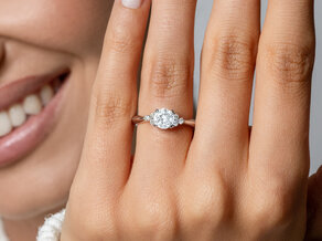Verlobungsring Vivid Diamond in Roségold