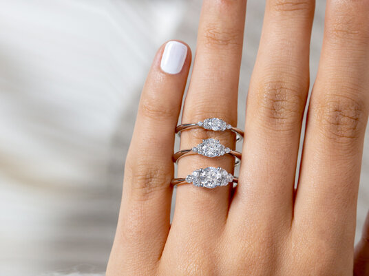 Verlobungsring Vivid Diamond in 18K Weißgold mit Labordiamanten 0,59ct