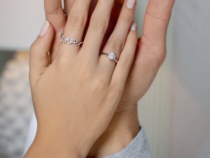 Verlobungsring Classic 6 Hidden Halo in 14K Gelbgold mit Diamanten 1,08ct G/SI