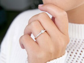 Verlobungsring Modern Pavé in 14K Weißgold mit Diamanten 0,35ct G/SI