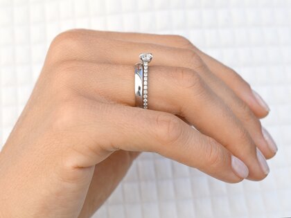 Verlobungsring Pure Diamond in 18K Weißgold mit Diamanten 0,82ct G/SI