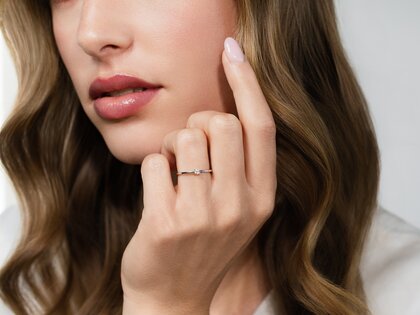 Verlobungsring Classic 4 in 14K Weißgold mit Diamant 0,05ct H/SI