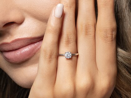 Verlobungsring Classic 4 in 9K Gelbgold mit Diamant 0,50ct G/SI