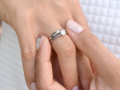 Verlobungsring Classic 4 in 14K Weißgold mit Labordiamant 0,50ct E/VS