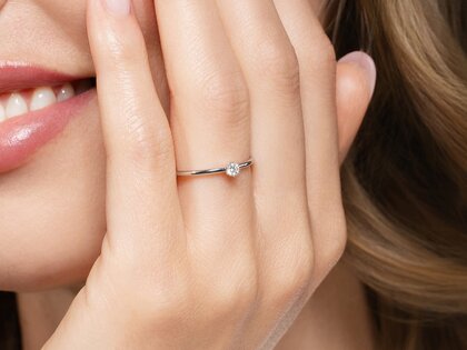 Verlobungsring Classic 6 in 14K Weißgold mit Diamant 0,07ct H/SI