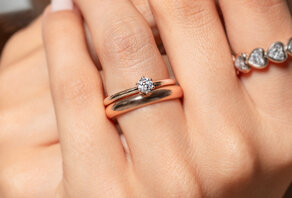 Verlobungsring Classic 6 in 9K Roségold mit Diamant 0,25ct G/SI