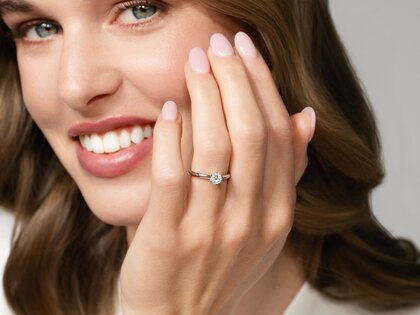 Verlobungsring Classic 6 in 18K Roségold mit Diamant 0,60ct H/SI