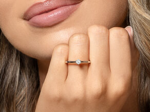 Verlobungsring Classic 6 in 14K Gelbgold mit Diamant 0,15ct H/SI