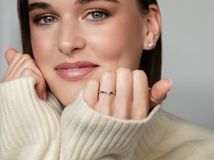 Verlobungsring Compass in 14K Roségold mit Diamant 0,15ct G/SI
