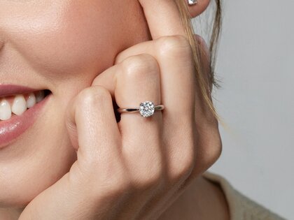 Verlobungsring Delight in 9K Roségold mit Diamant 1,00ct H/SI
