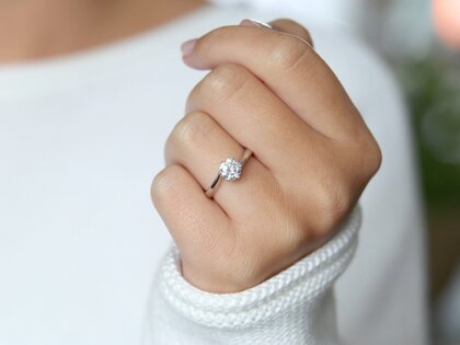 Verlobungsring Devotion in 18K Weißgold mit Diamant 1,00ct H/SI