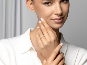 Verlobungsring Eternal in 9K Weißgold mit Diamant 0,25ct H/SI