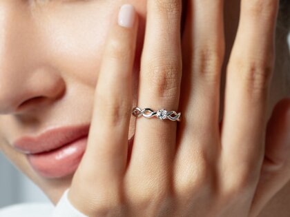 Verlobungsring Evoke in Silber 925/- mit Diamant 0,15ct H/SI