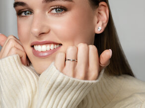 Verlobungsring Heaven 6 Petite in 14K Gelbgold mit Diamant 0,07ct G/SI