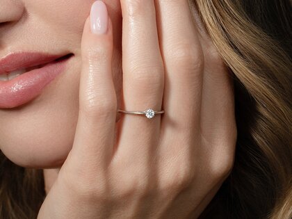 Verlobungsring Heaven 6 in 9K Weißgold mit Diamant 0,25ct H/SI